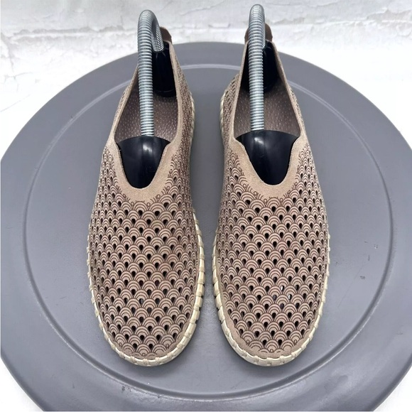 Ilse Jacobsen Shoes Hornbaek Tulip 139 Womens 38 EU 7.5-8 US Slip On Sneakers - Picture 2 of 13